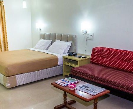 Sai Priya Beach Resort Visakhapatnam Exteriör bild