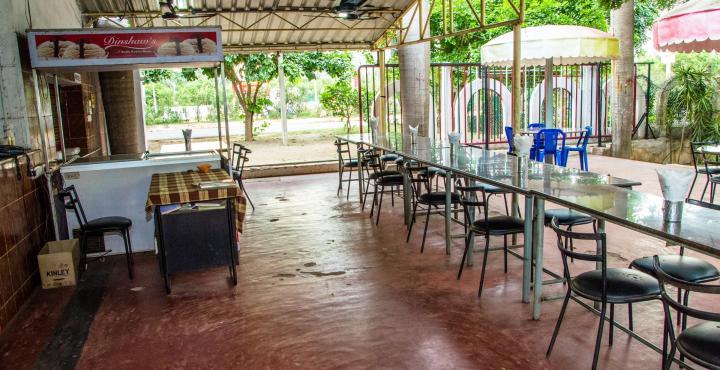 Sai Priya Beach Resort Visakhapatnam Exteriör bild