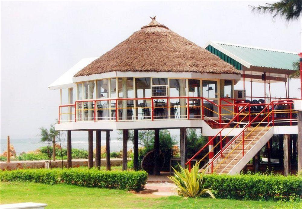 Sai Priya Beach Resort Visakhapatnam Exteriör bild